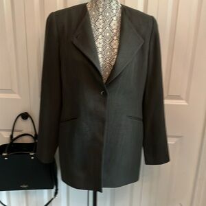 Fabulous Linda Ballard Ellen Tracy dark gray blazer.